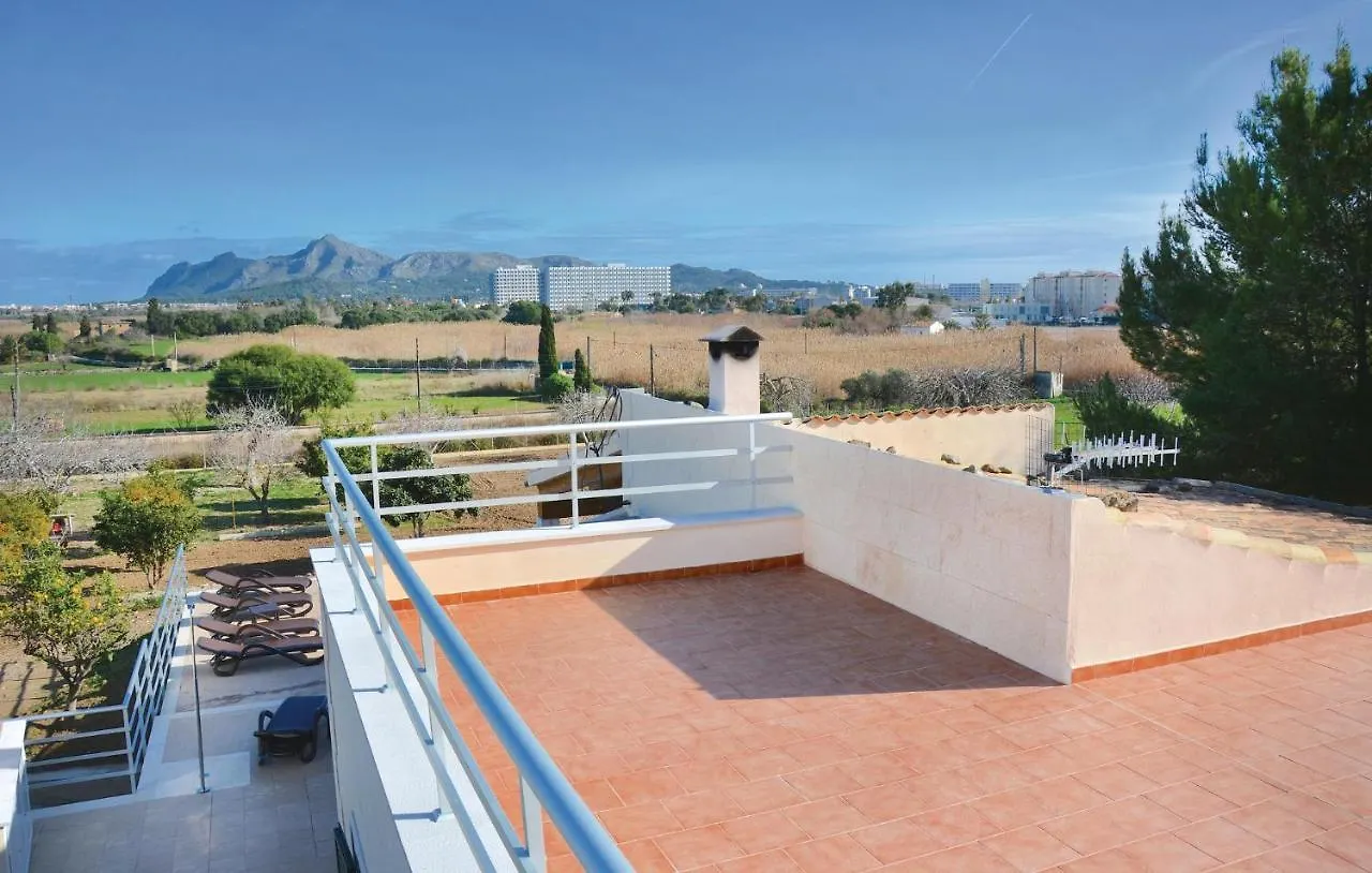 Cozy Home In Puerto De Alcudia 別荘 ポルト・ダルクディア