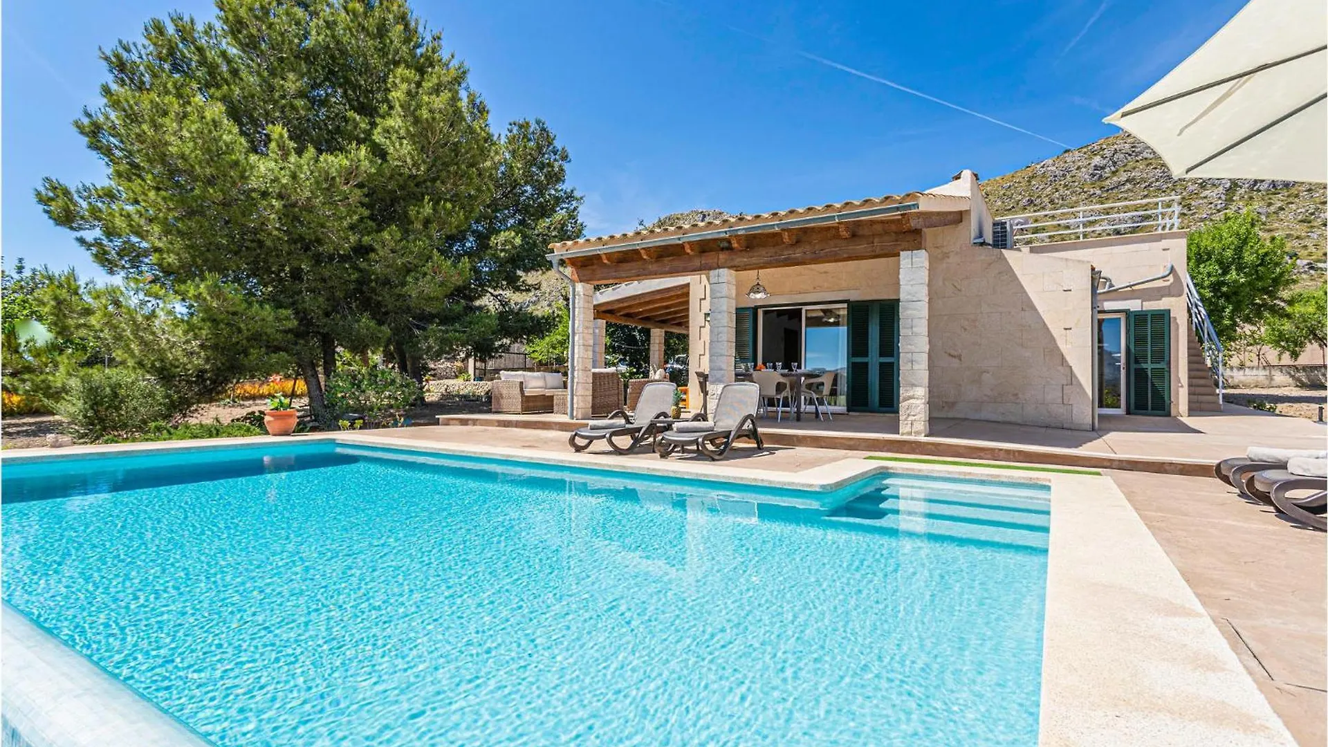 Cozy Home In Puerto De Alcudia 0*, ポルト・ダルクディア